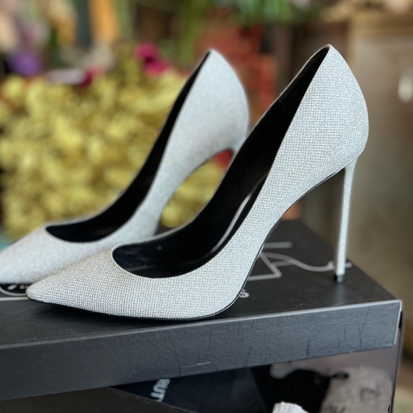 RUTHIE DAVIS Gorgeous silver stilettos heels sparkly heels classic formal pumps - Picture 1 of 13